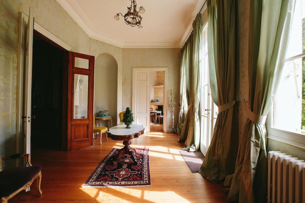Chateau Couffins Asques Zewnętrze zdjęcie